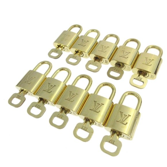 LOUIS VUITTON Padlock & Key Bag Accessories Charm 10 Piece Set Gold - Picture 1 of 1